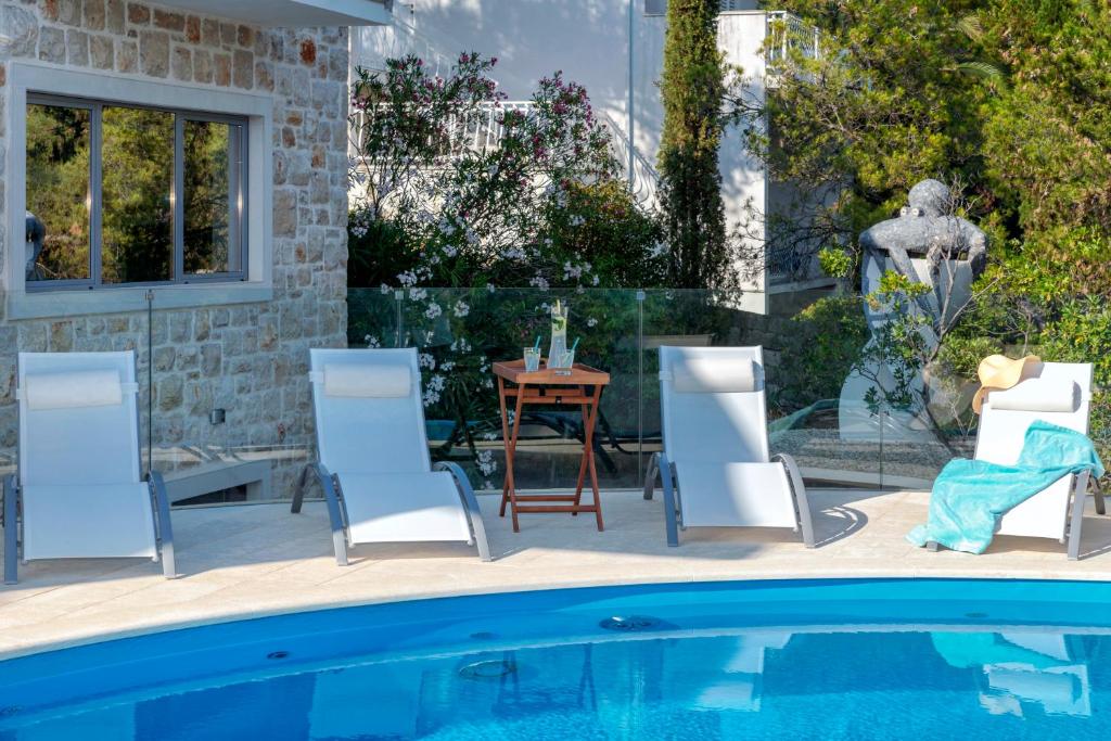Luxury Villa Hvar Enigma with Pool photo 4