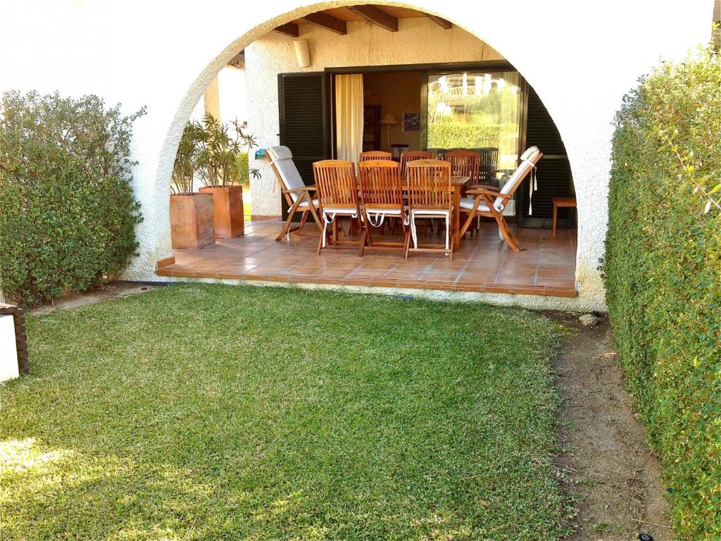 Clavel photo 3