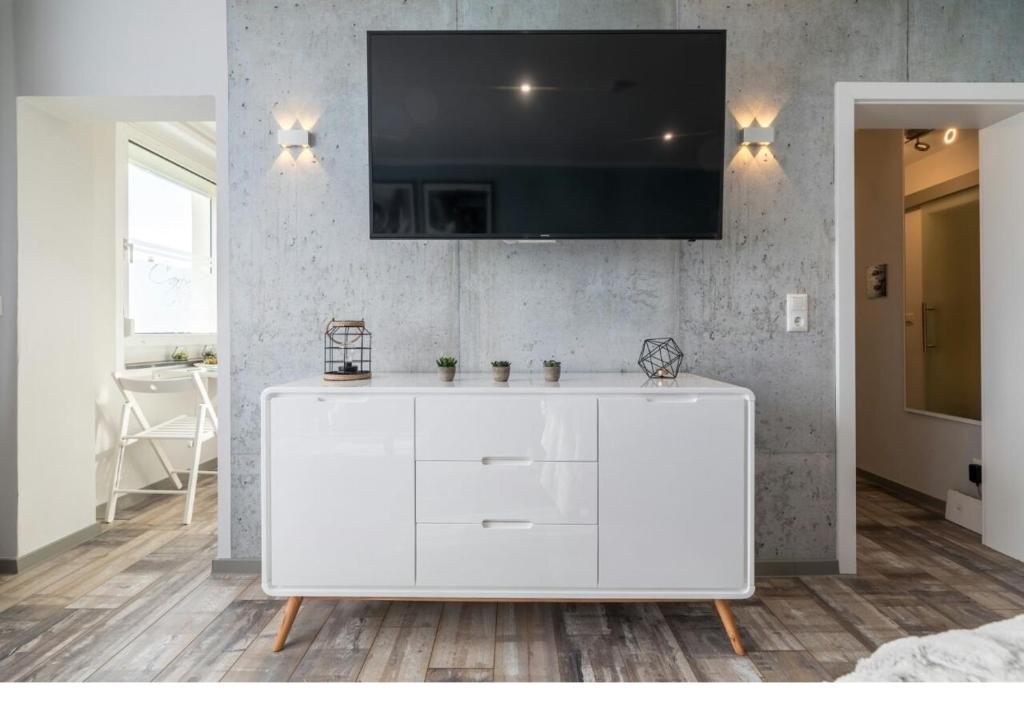 Gepflegte und moderne Ferienwohnung in der Neuseenlandschaft photo 3