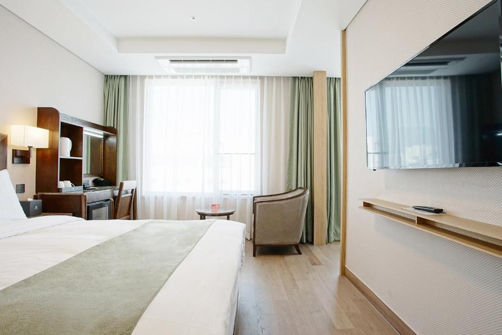 Stanford Hotel Busan photo 3