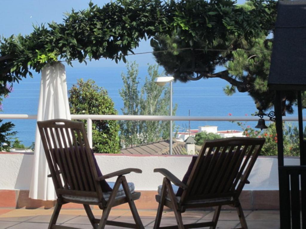 Villa Jordana One Step To The Beach photo 4