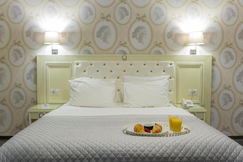Двухместный (Двухместный номер «Комфорт» с 1 кроватью и балконом), Hotel Boutique & Restaurant Cherie