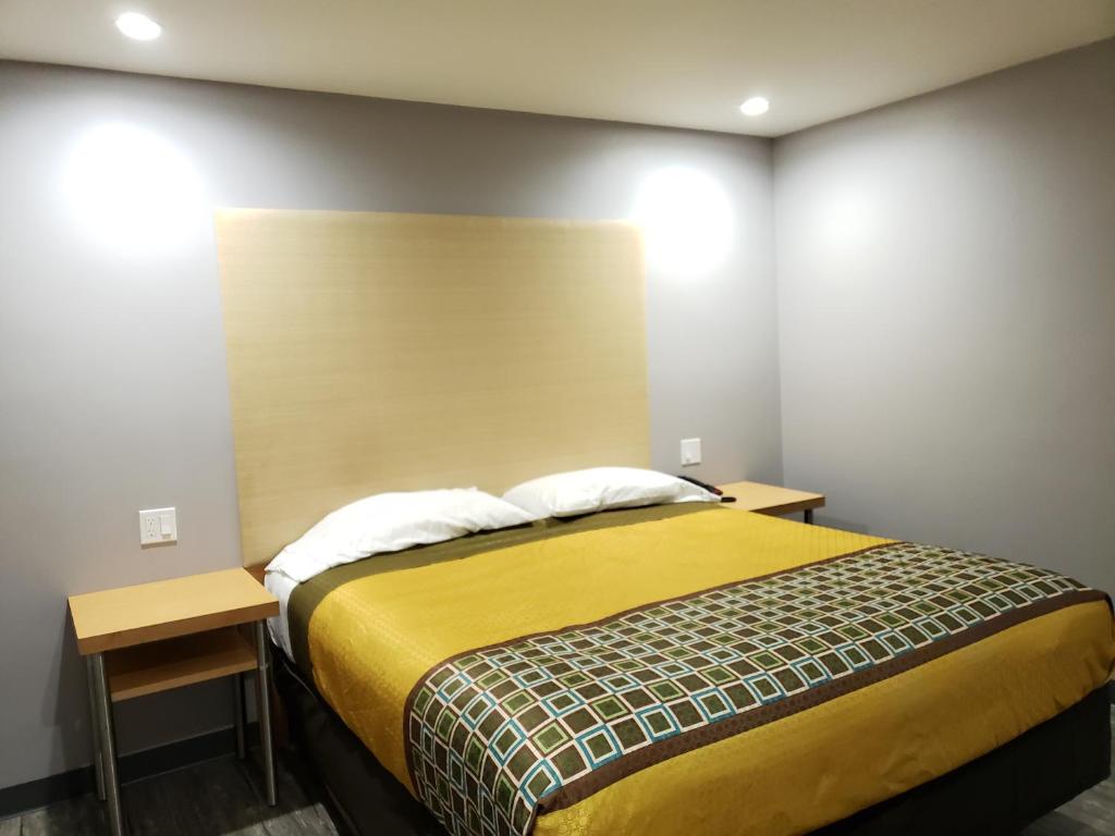 Двухместный (Номер с кроватью размера «king-size»), Regal Inn