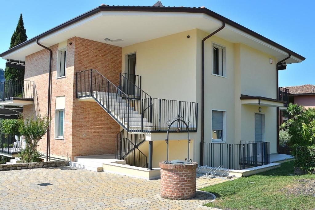 Cà Gardesana With Pool photo 1