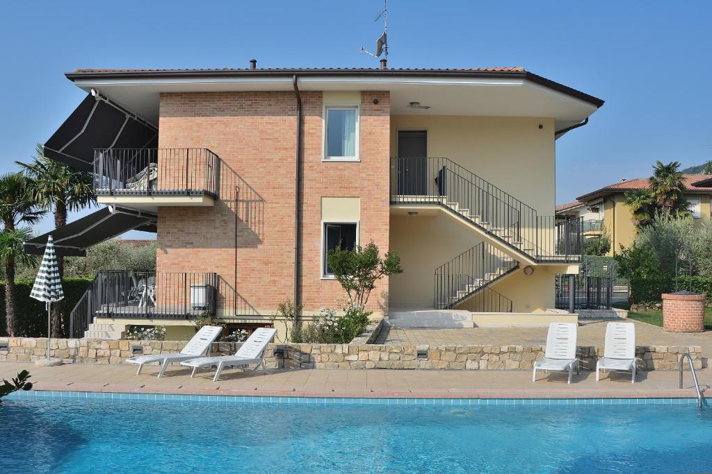 Cà Gardesana With Pool photo 2