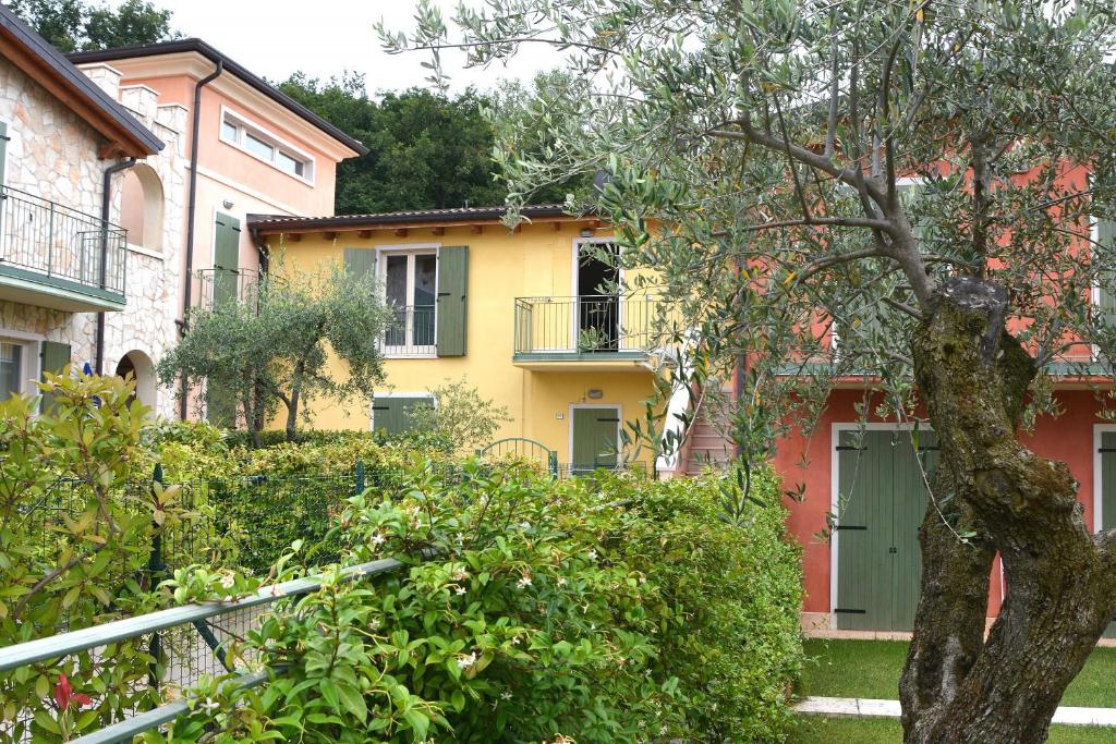 Residenza alle Torri With Pool photo 1