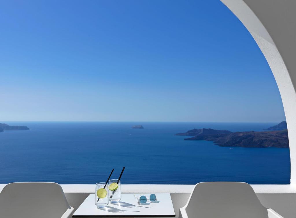 Трехместный (Стандартный номер с видом на кальдеру), Lilium Santorini Villa