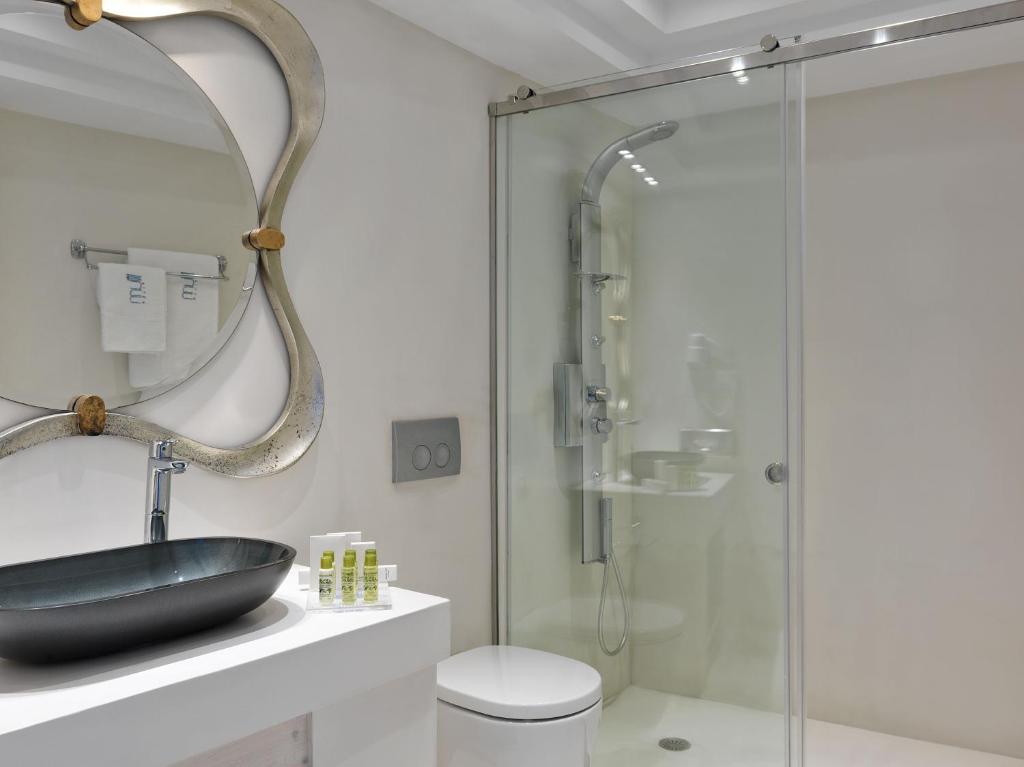 Двухместный (Номер на уровне бассейна с видом на море), Lilium Santorini Villa