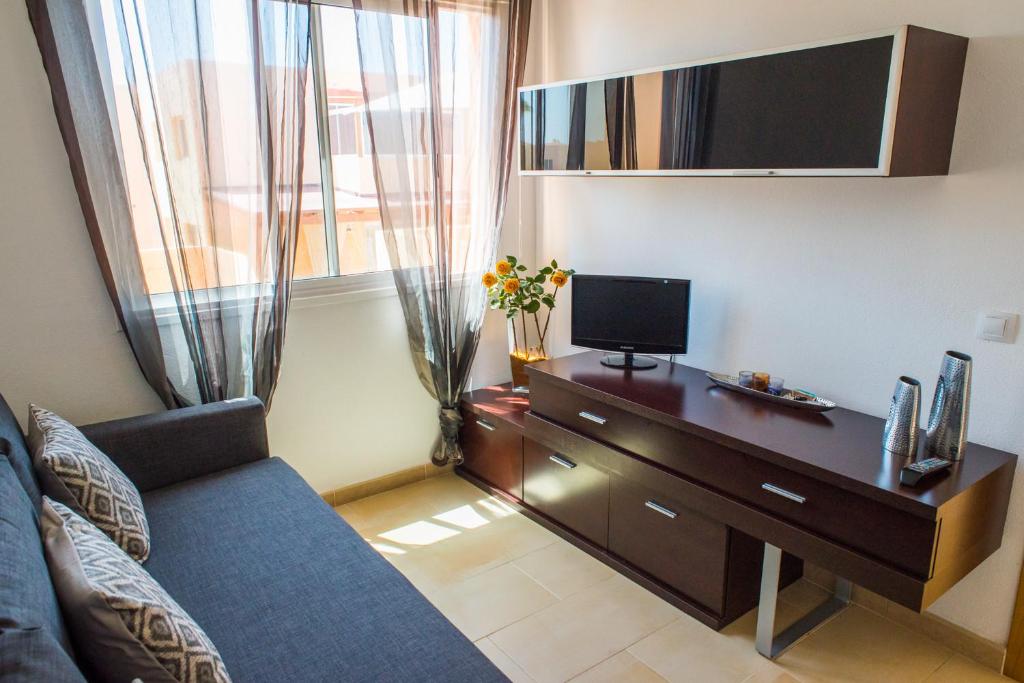 Apartment Delfines Sand Corralejo By Holidays Home photo 2