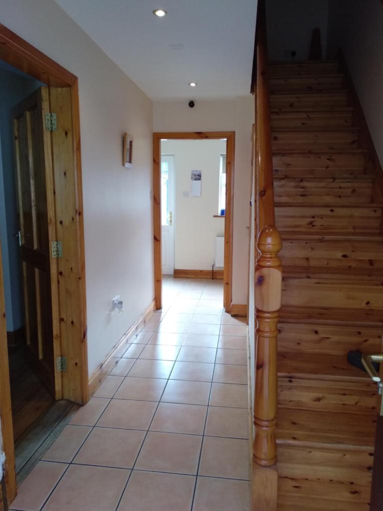 Townhouse 4 Barrow Lane photo 2