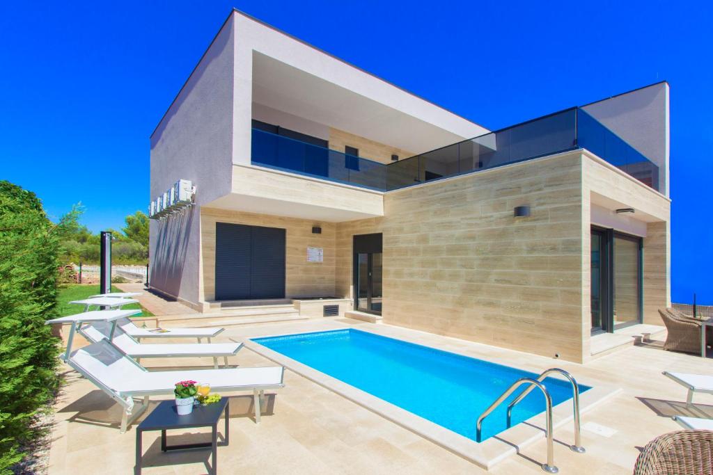 Villa Eden photo 3