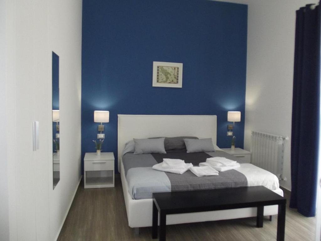 Le Due Sicilie Bed & Breakfast - Tap to explore photos