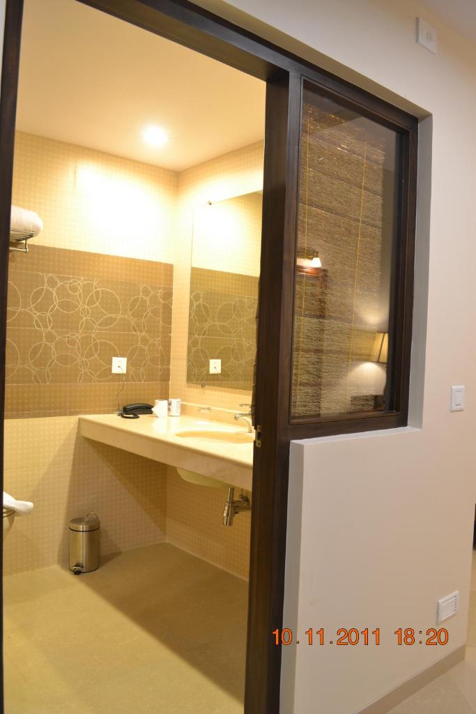Двухместный (Номер «Экзотика Премиум»), Uday Suites - The Airport Hotel