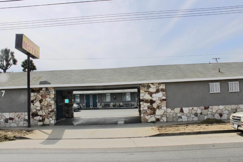 Arlington Motel image