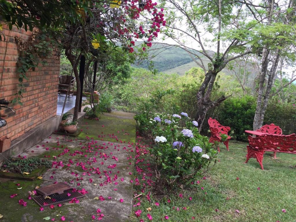 Charmoso Refúgio nas Montanhas com 8 Cachoeiras Privativas photo 4