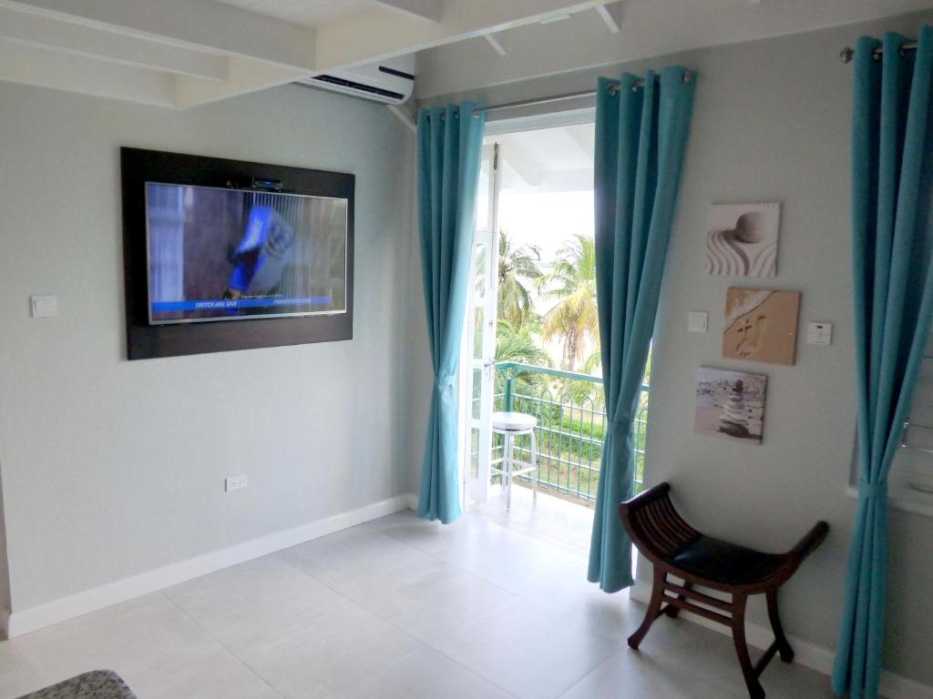 Beach Two Bedroom Loft Suite E29 photo 2