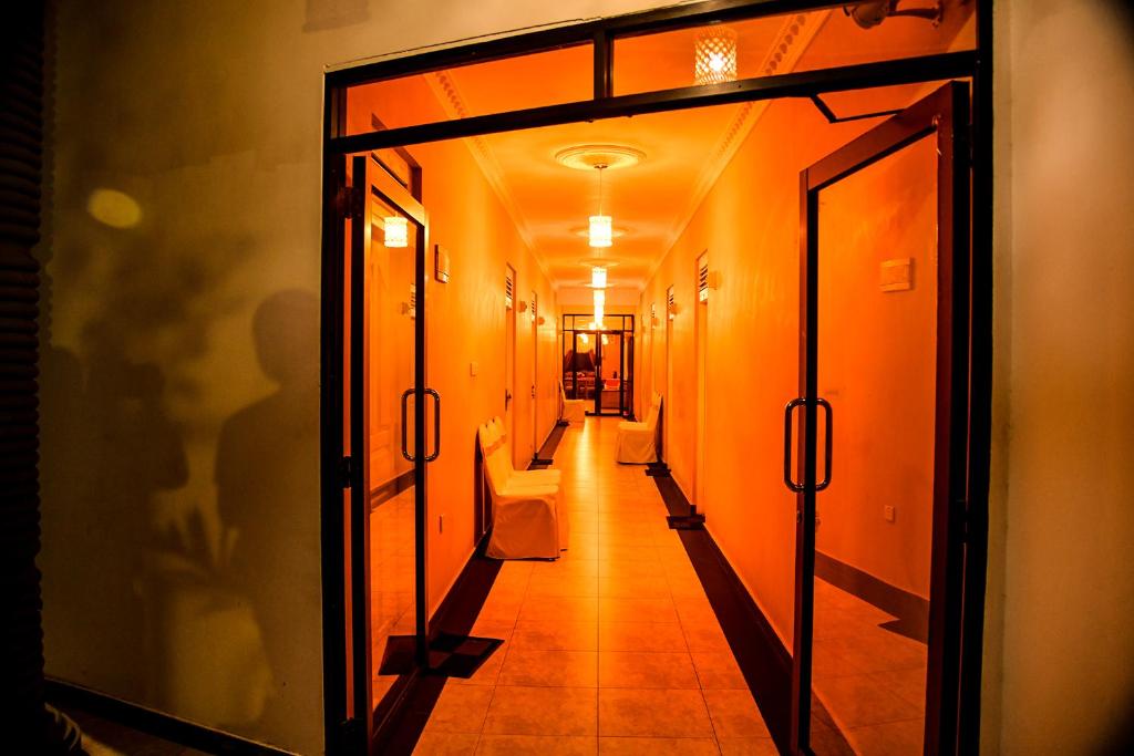 Sri Krishna Bhavan Hotel Hatton photo 2
