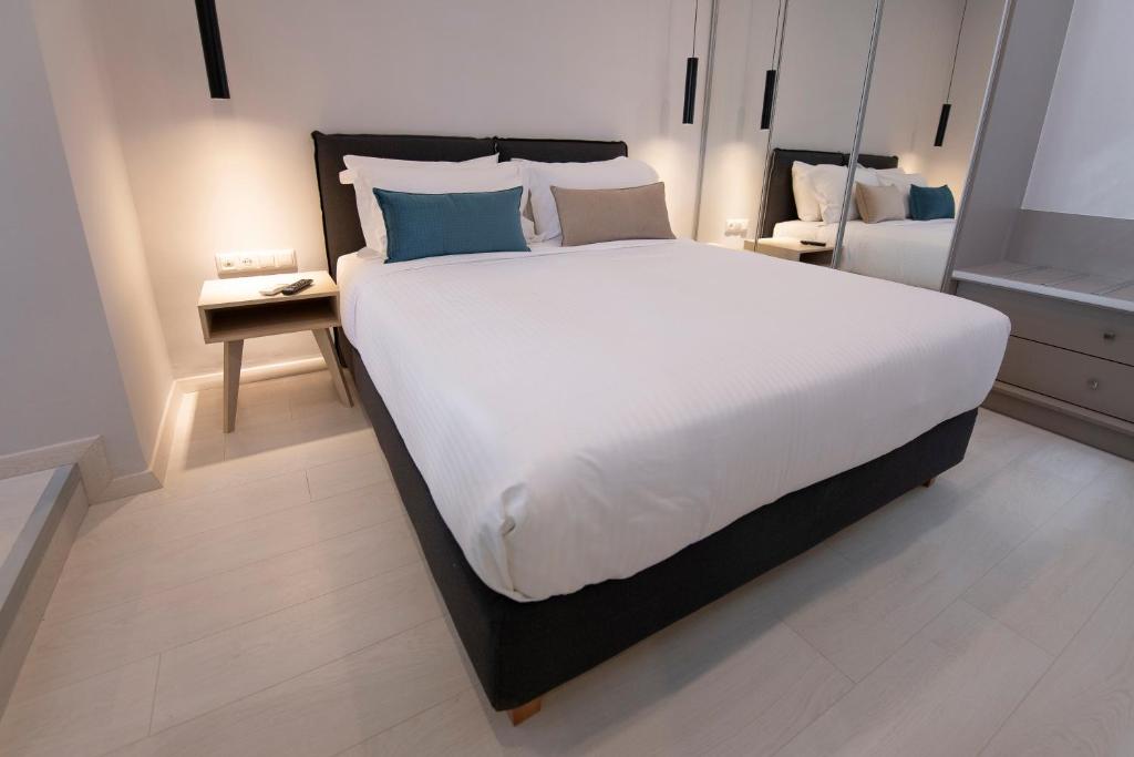 Студио (Номер-студио с собственной террасой), Acropolis Stay