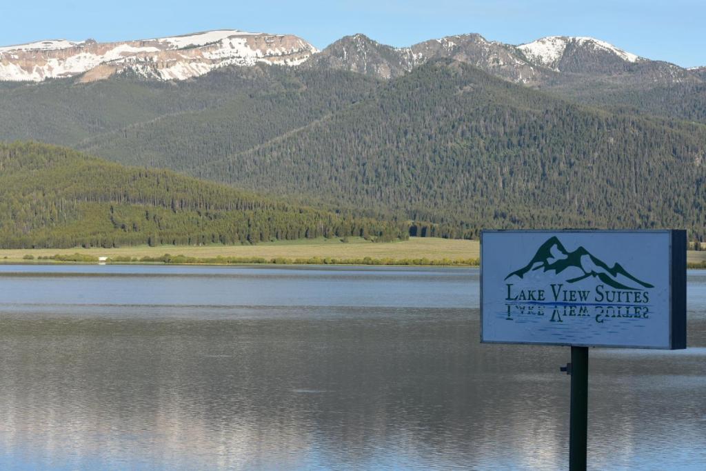 Lake View Suites image