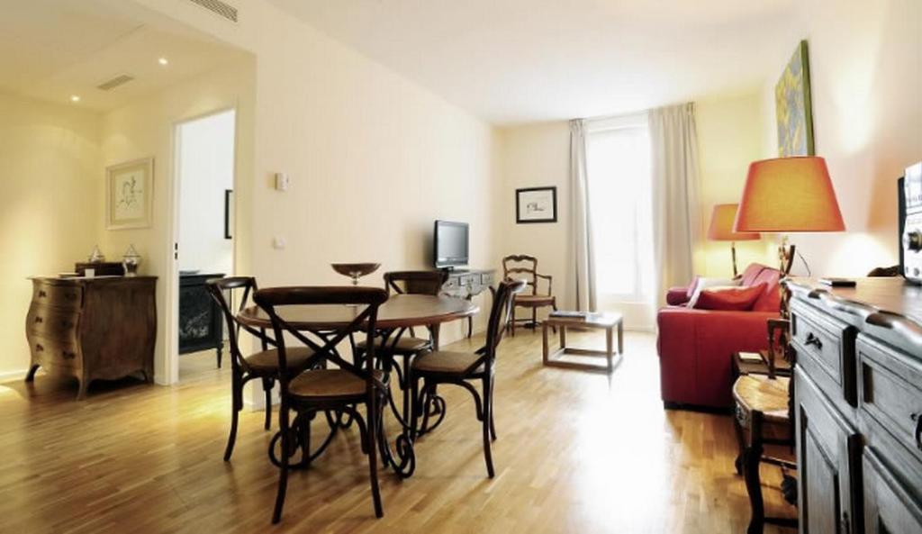 Апартаменты (Апартаменты с 1 спальней), Appartements Caumartin 64