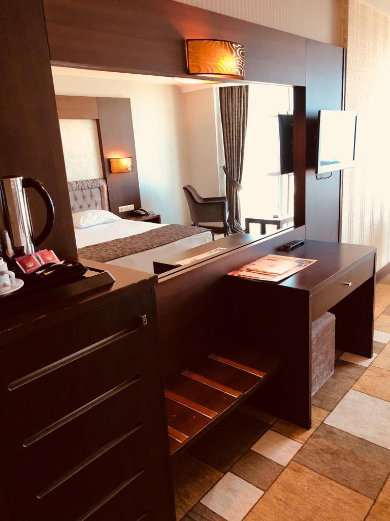 Grand Amisos Hotel photo 4