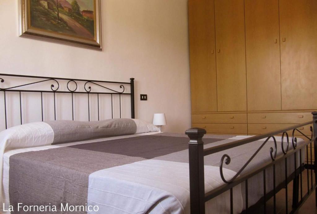 laforneriamornico photo 4