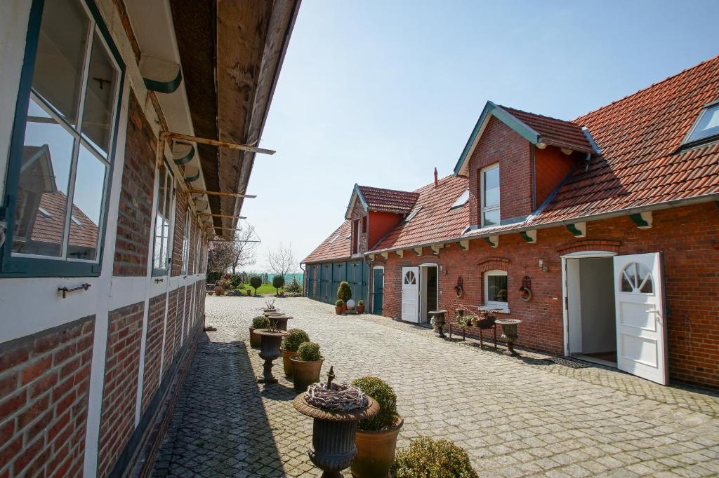 Ferienwohnungen auf dem Carlshof in Jork - Altes Land photo 4