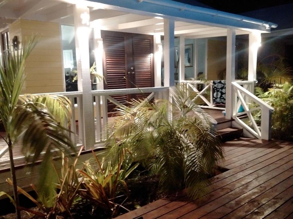 Terra Cottage, 1 or 2 bedroom Cottage in Hodges Bay photo 2