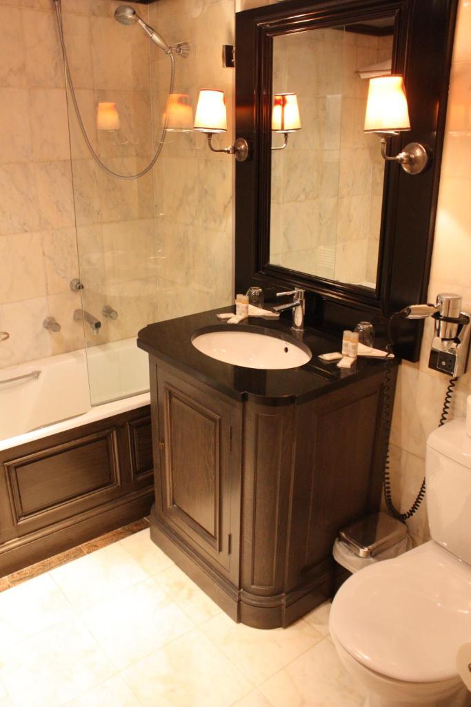 Одноместный (Одноместный номер), Hôtel du Romancier