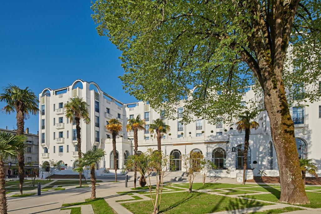 Hotel & Spa Vacances Bleues Le Splendid photo 4