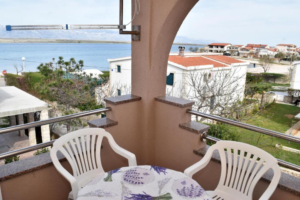 Apartments Oresic photo 4
