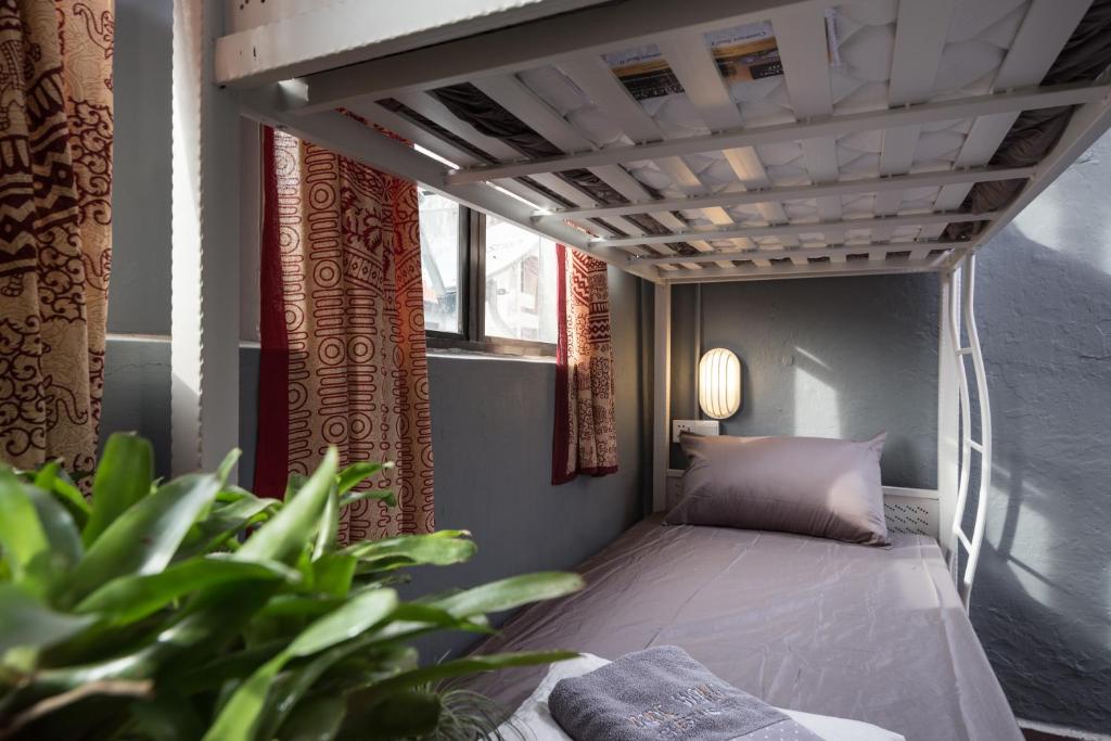 Номер (Кровать в общем 6-местном номере для мужчин и женщин), Rope Walk Guest House