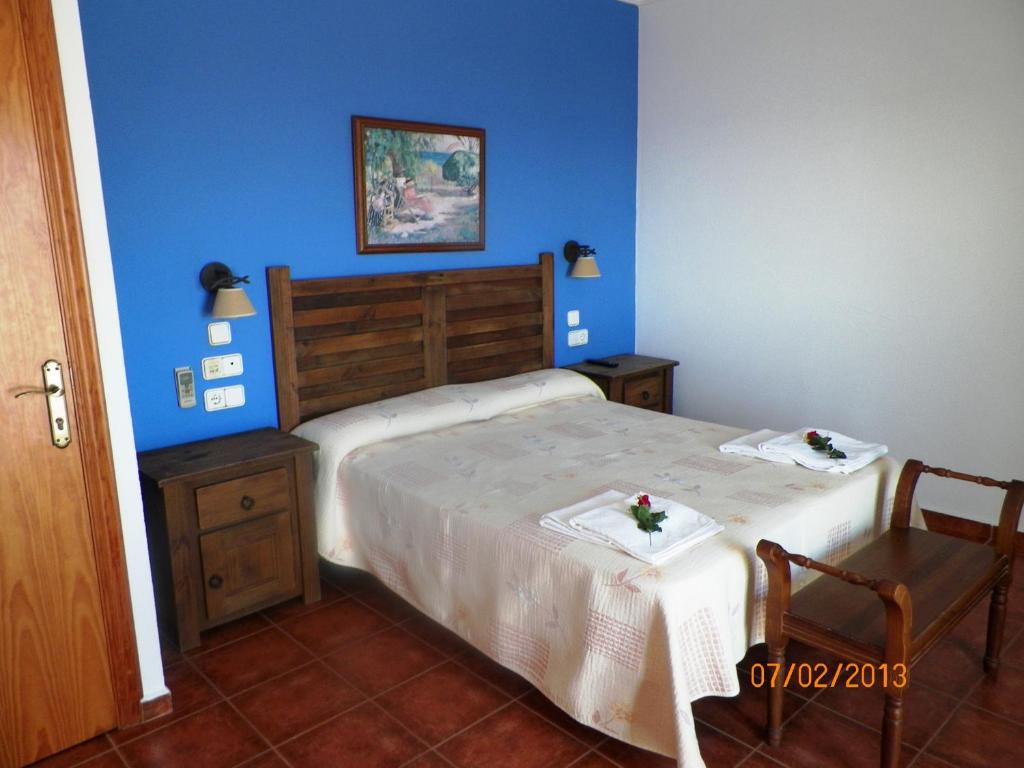 Hostal Casa Francisco el de Siempre - Tap to explore photos