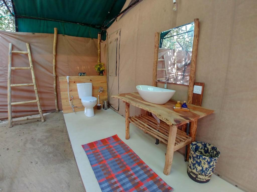 Back of Beyond Dune Camp Yala photo 4