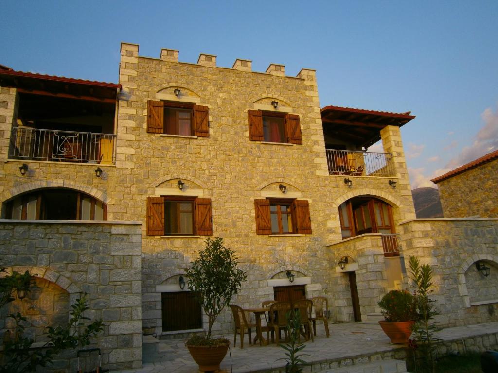 Atha-Tina:Traditional Stone Homes photo 2