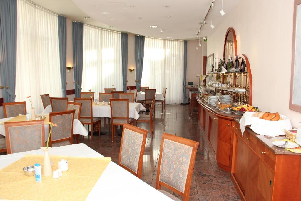 Hotel Ascania photo 2