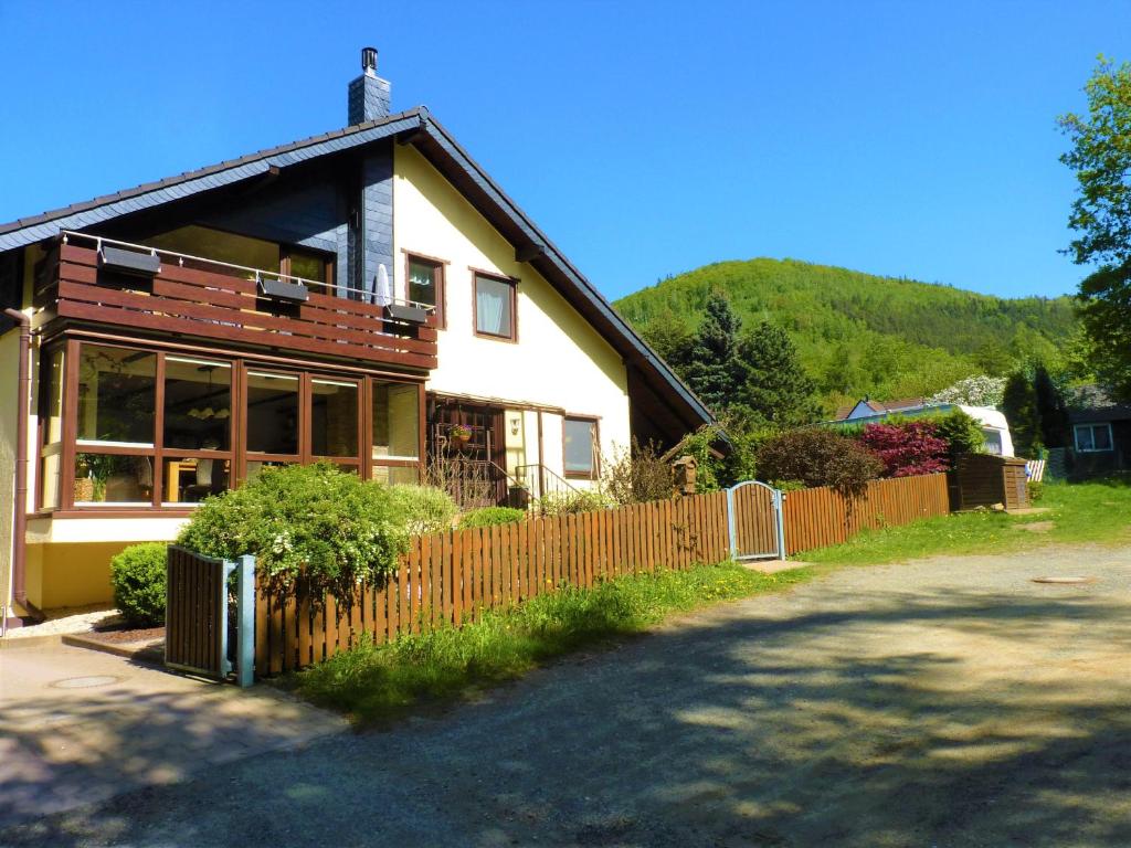 Ferienwohnung im Wald mit Kamin photo 2