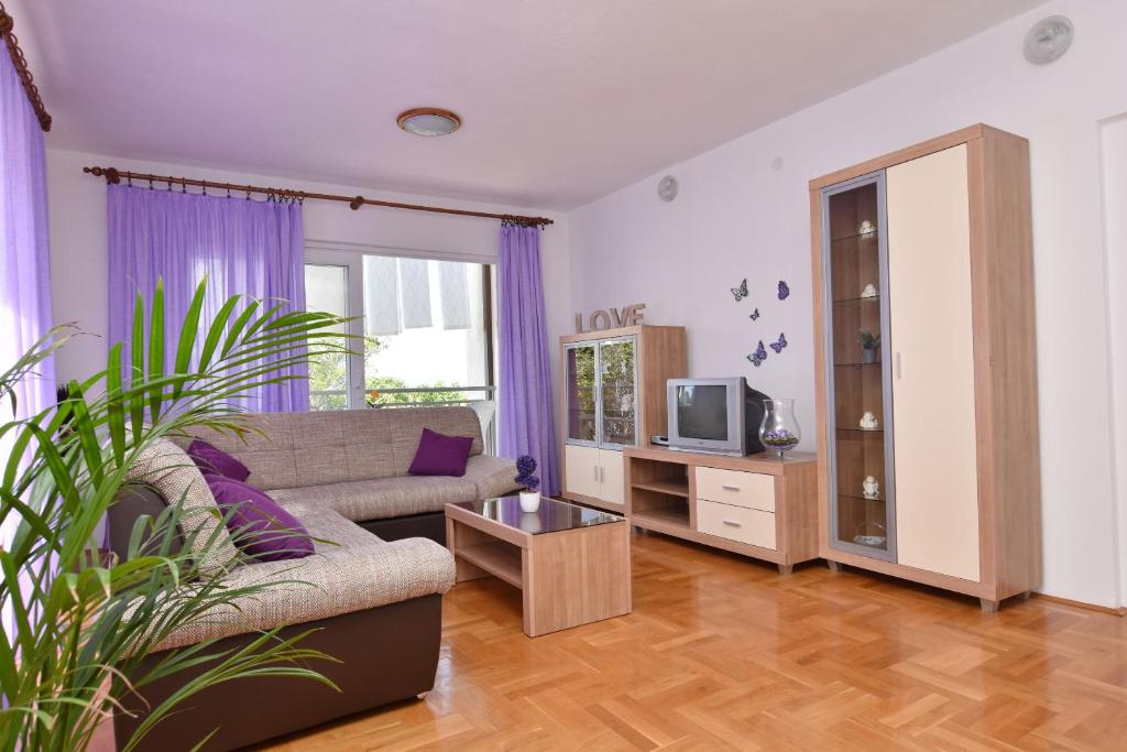 Apartment Angelina photo 1