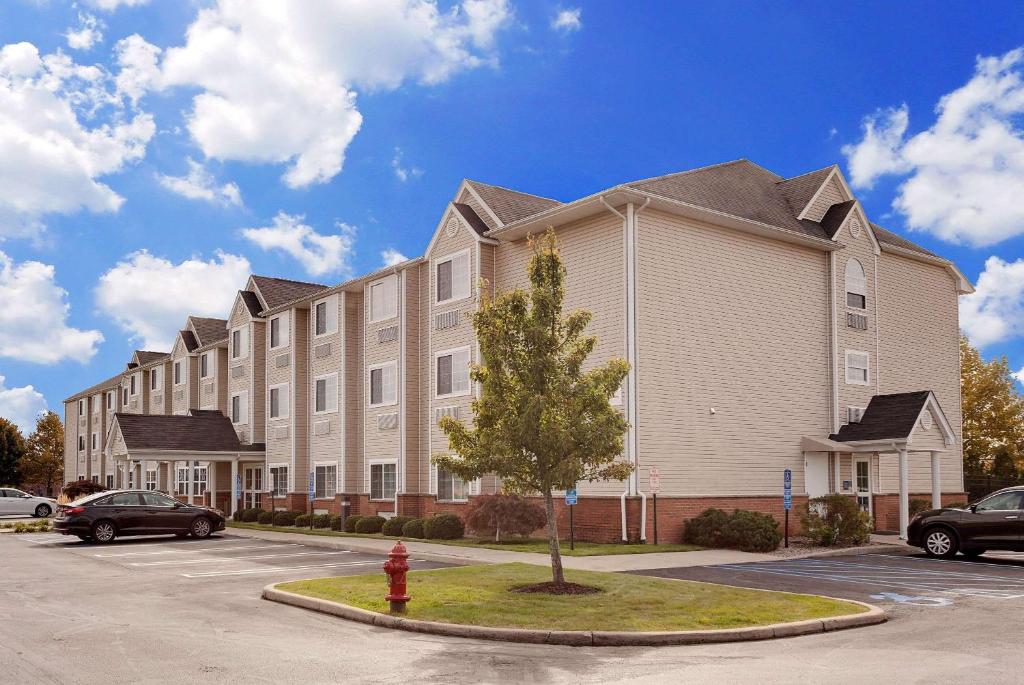 Microtel Inn & Suites by Wyndham Middletown image