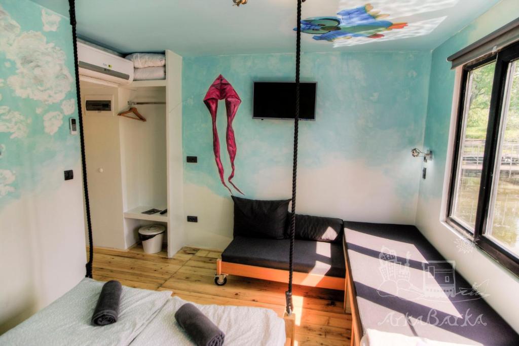 Четырехместный (Четырехместный номер), ArkaBarka 2- Floating Dream Apartments