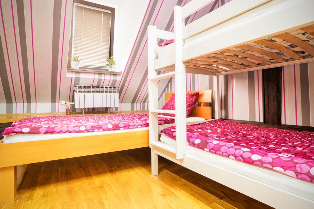 Трехместный (Трехместный номер с общей ванной комнатой), Hostel Centar