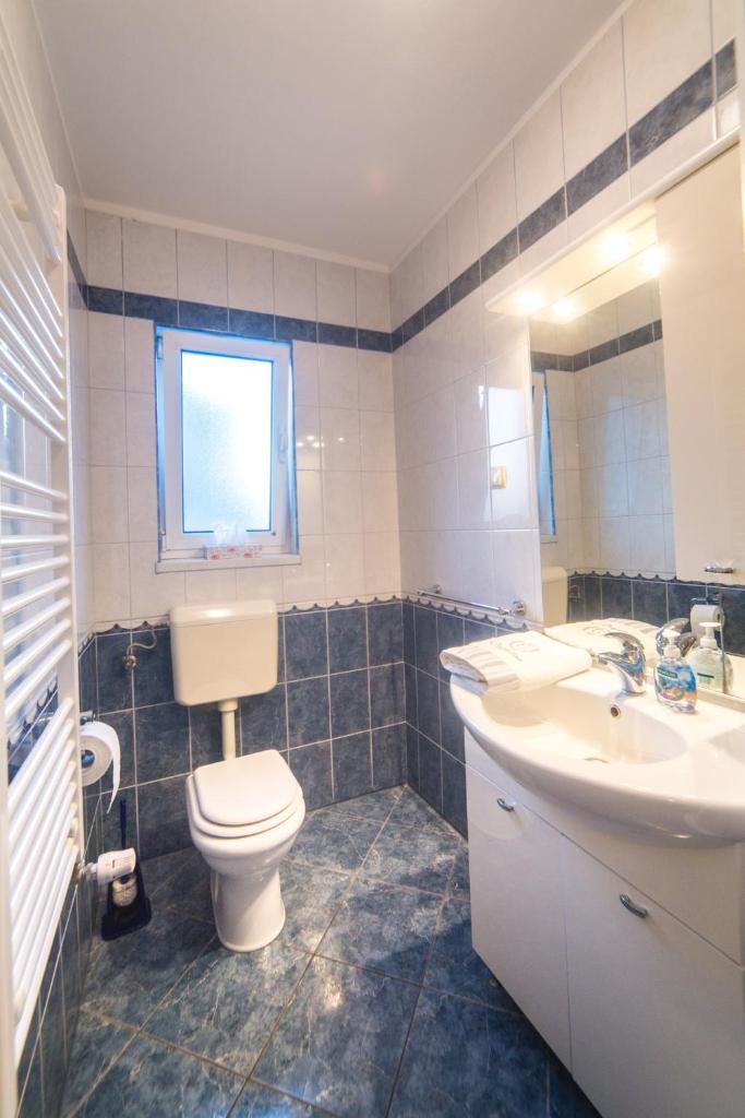 Apartments Peric photo 2