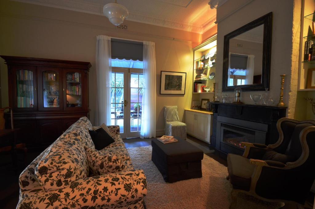 Clement House photo 1