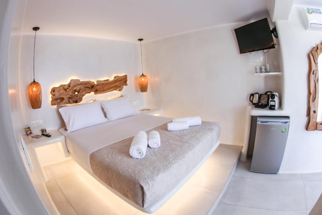 Villa Elina suites and more photo 1