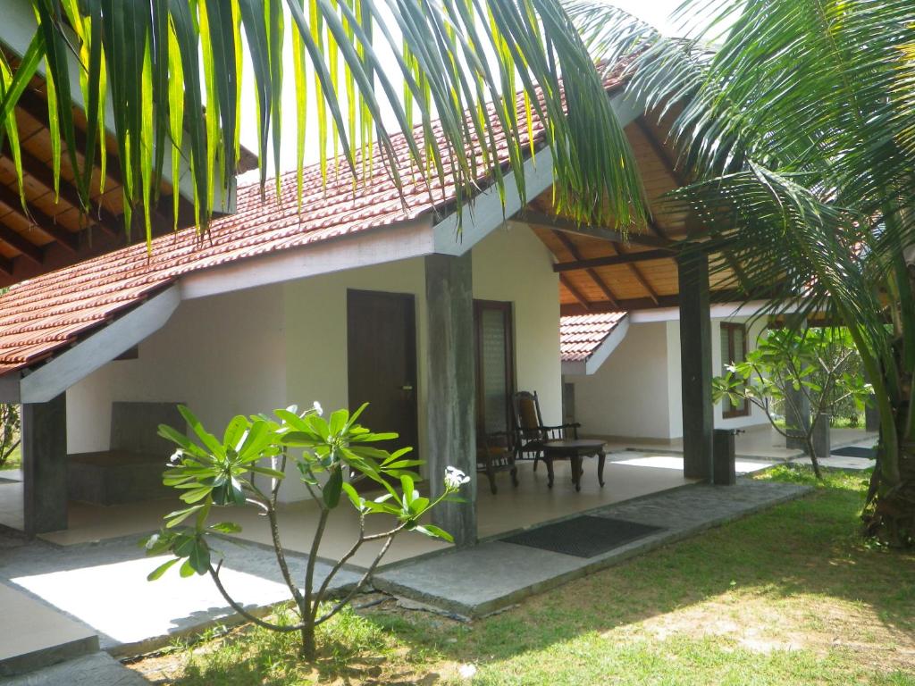 Villa Nilaveli Cabana photo 2
