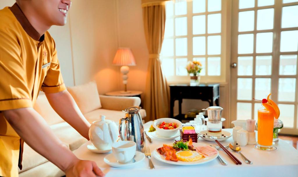 Сьюит (Полулюкс с видом на океан), Sunrise Nha Trang Beach Hotel & Spa