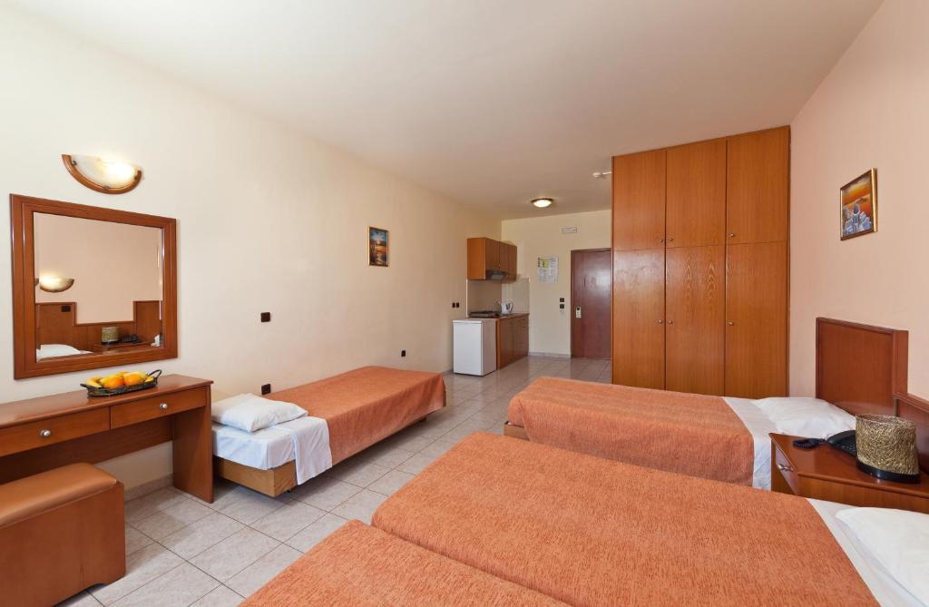 Alea Hotel Apartments photo 1
