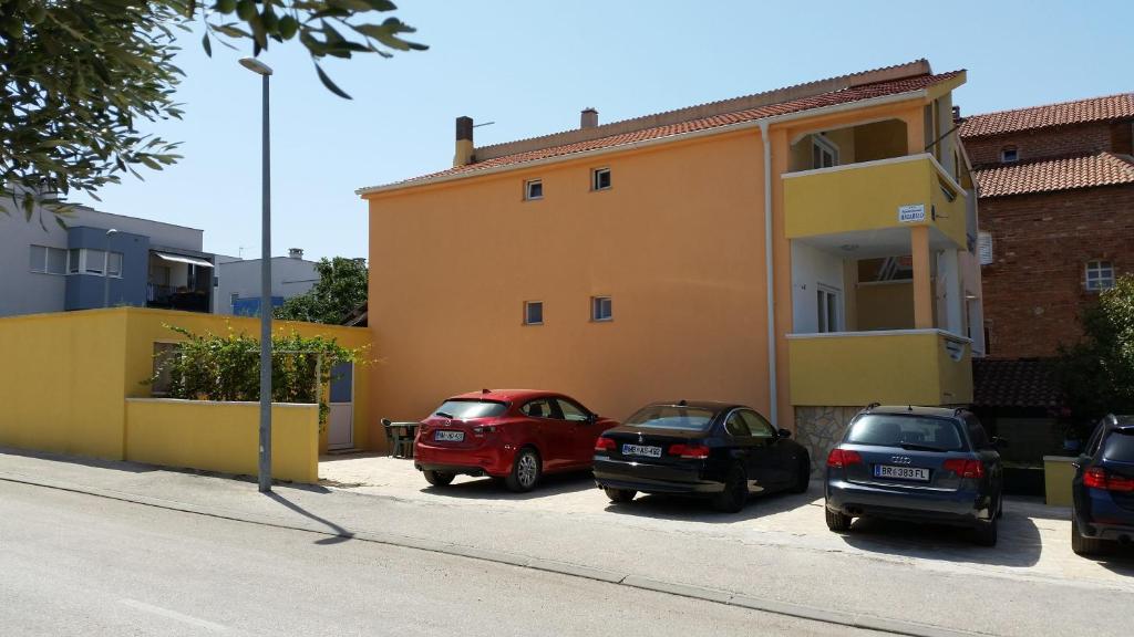 Apartments Batarilo photo 4