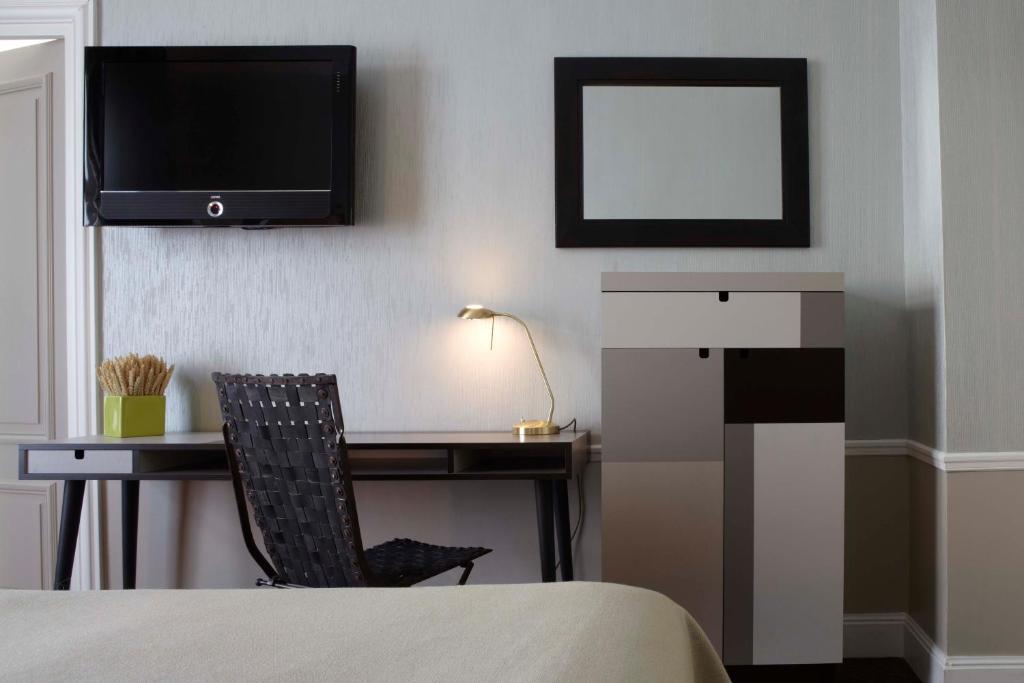 Двухместный (Клубный двухместный номер с 2 отдельными кроватями), Hôtel Thérèse