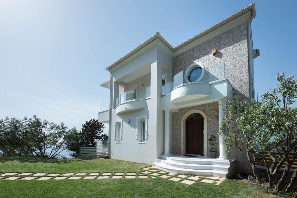 Villa Lioriza photo 4